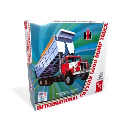 1/25 IH Paystar 5000 Dump Truck - AMT1381