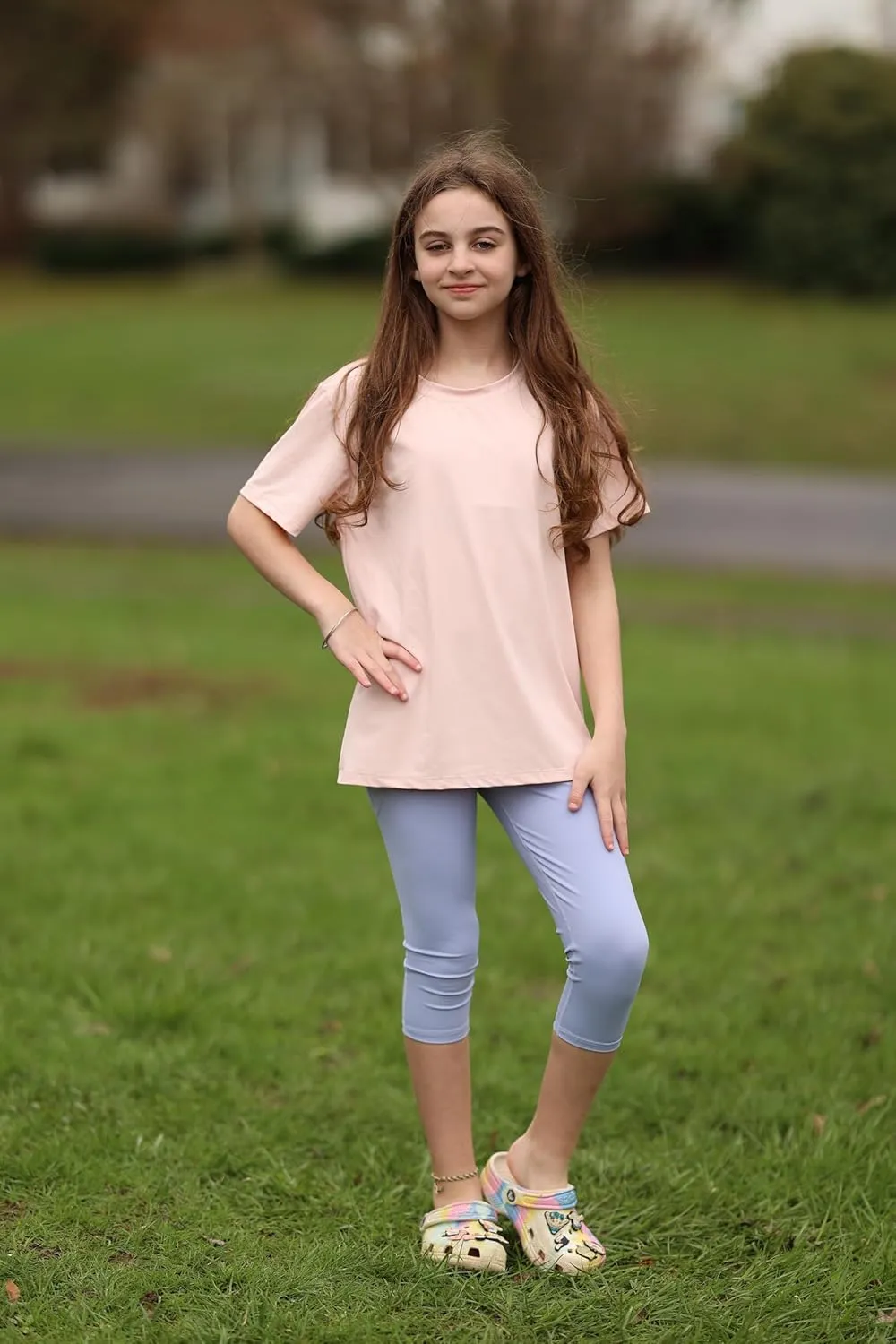 BIG ELEPHANT 3 Packs Girls Capri Leggings with Pockets, High Waisted Yoga Pants Athletic Running Dance Workout for Kids