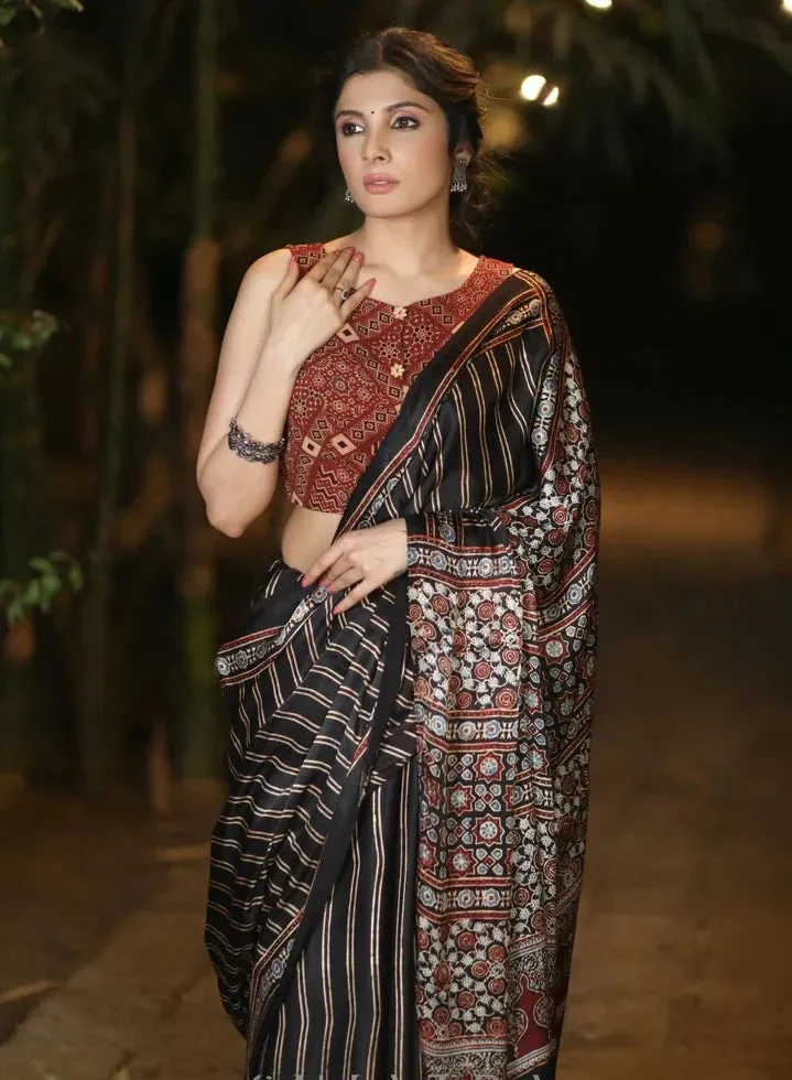 BLACK MODAL SILK SAREE WITH STRIPED PATTERN