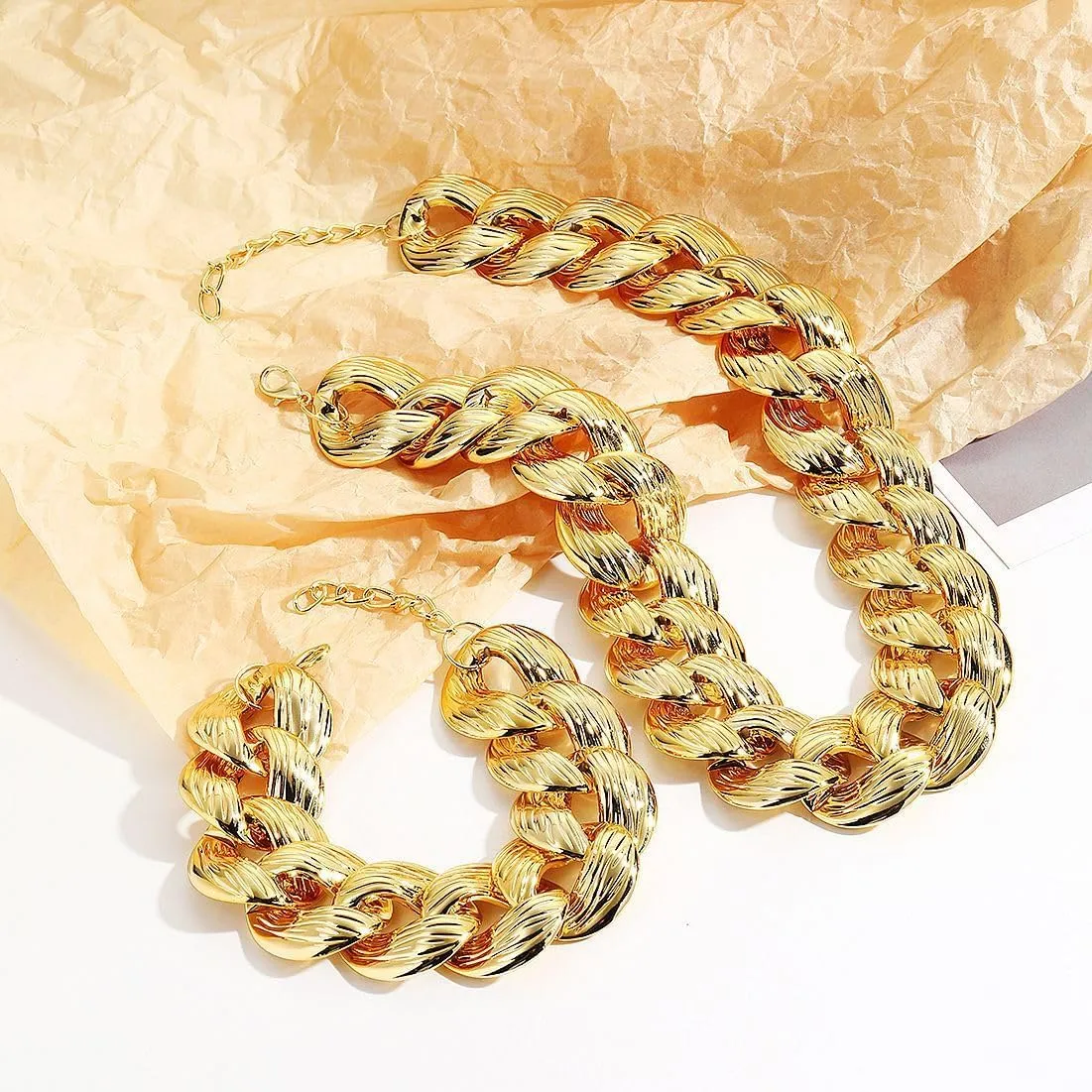 CJIAYUJEW Chunky Gold Cuban Chain Necklace Bracelets Set Punk Silver Thick Chain Link Choker Earrings Trendy Hip Hop Statement Choker Necklace Jewelry for Women