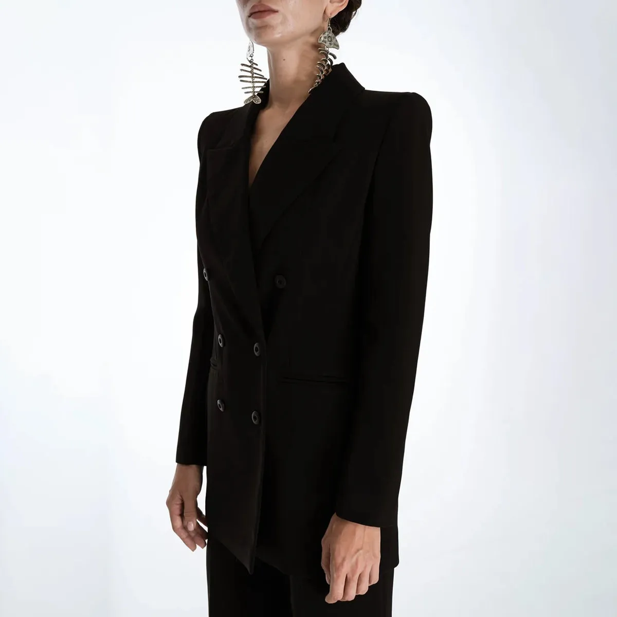 Jacket with shaped shoulders