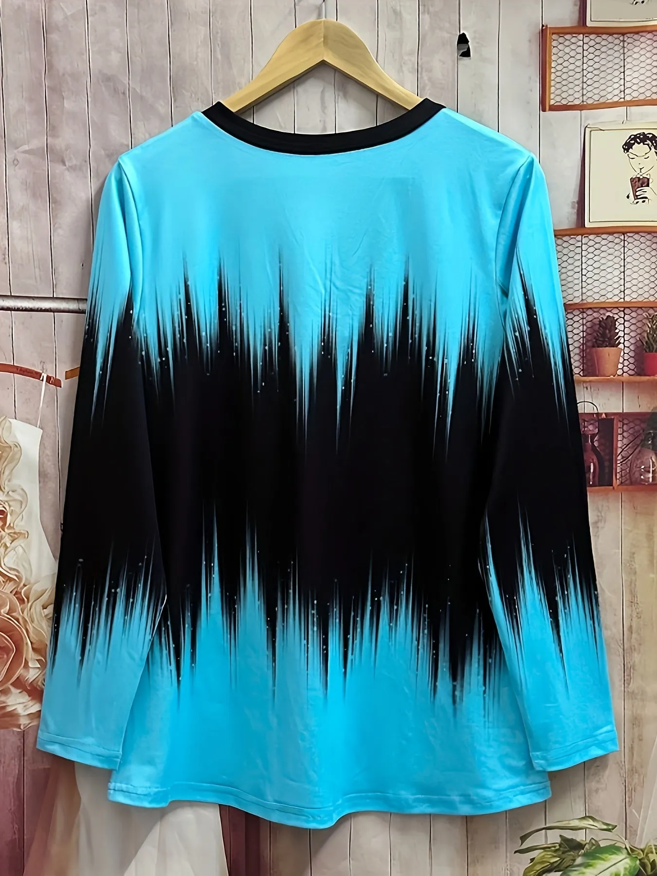 Ombre Stripe Print Plus Size Long Sleeve V Neck Tshirt