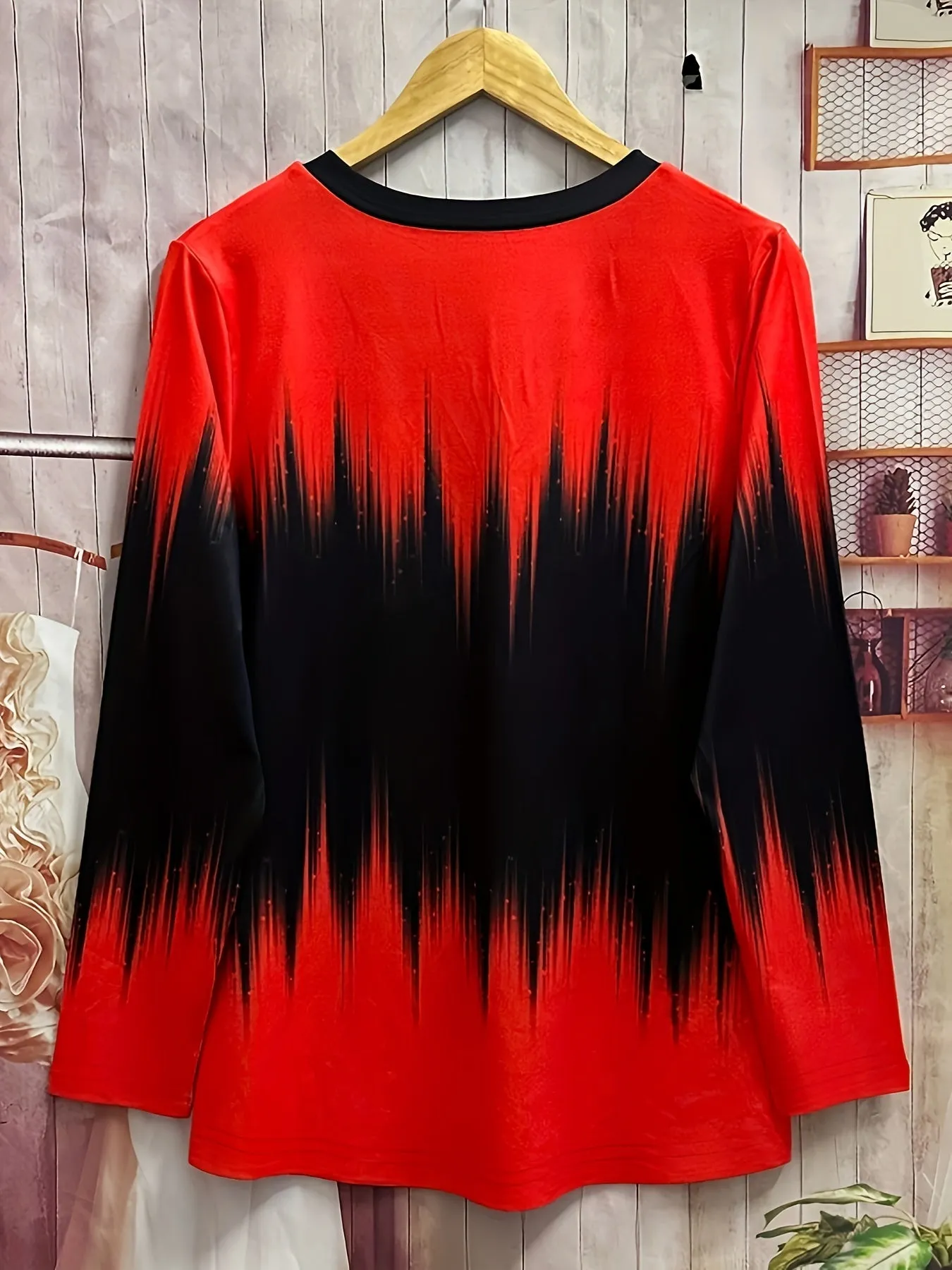 Ombre Stripe Print Plus Size Long Sleeve V Neck Tshirt