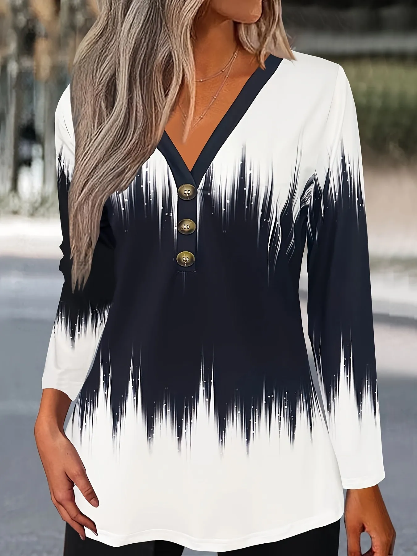 Ombre Stripe Print Plus Size Long Sleeve V Neck Tshirt
