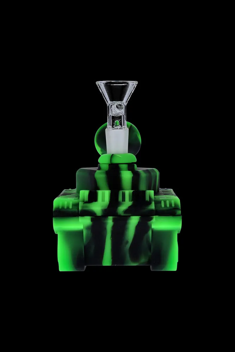 Silicone Army Tank Pipe with Glass Bowl