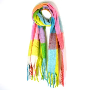 Subtle check warm scarf with tassels