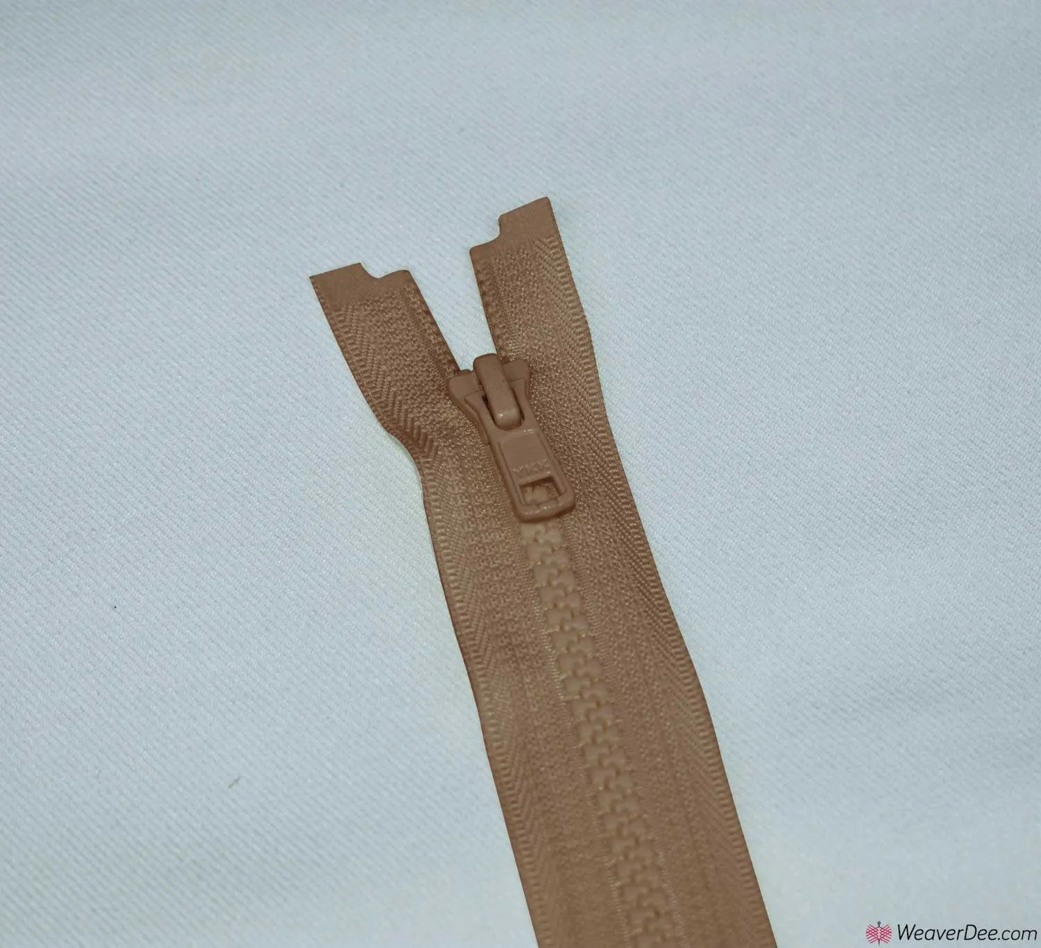 Vislon Open Ended Zip [573 Biscuit Beige - 5mm Tooth Width]