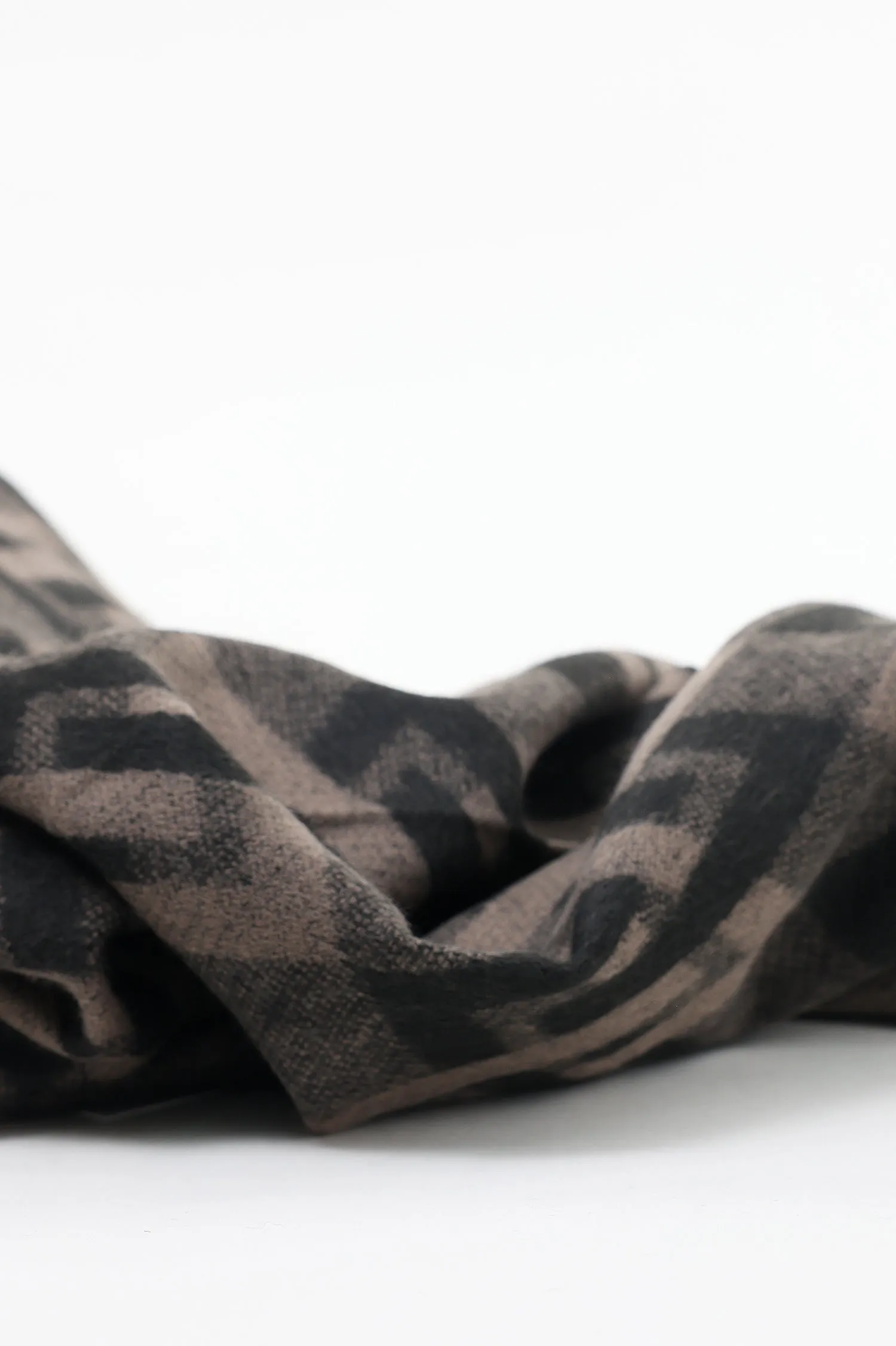 WARM STOLE-COFFEE